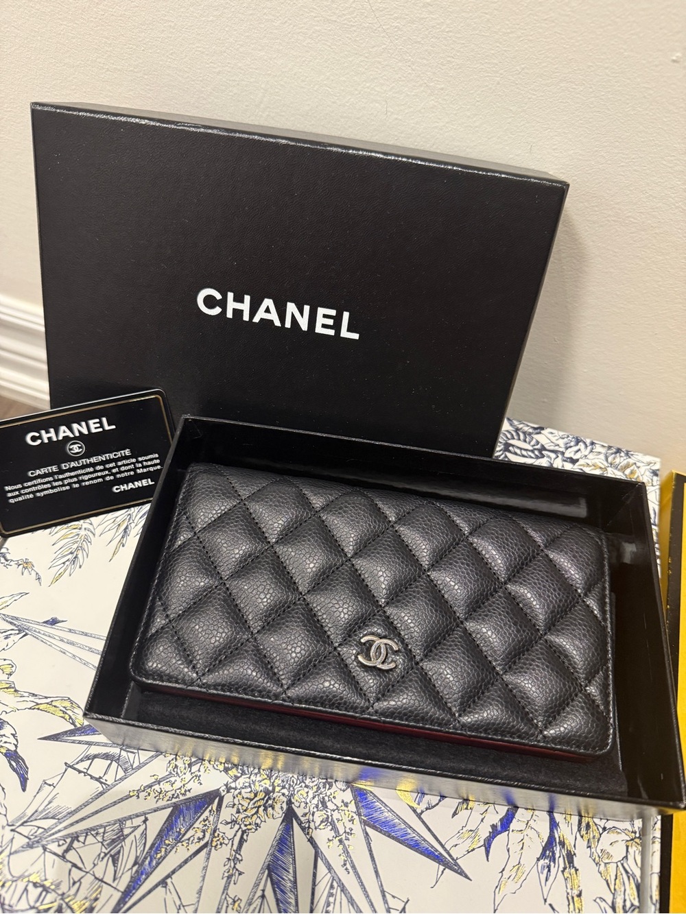 CHANEL Black Quilted Caviar Leather Card Holder with Silver CC